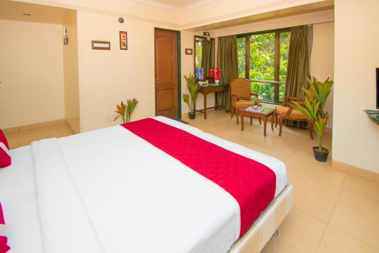 Octave Bund Garden Hotel Pune Eksteriør billede