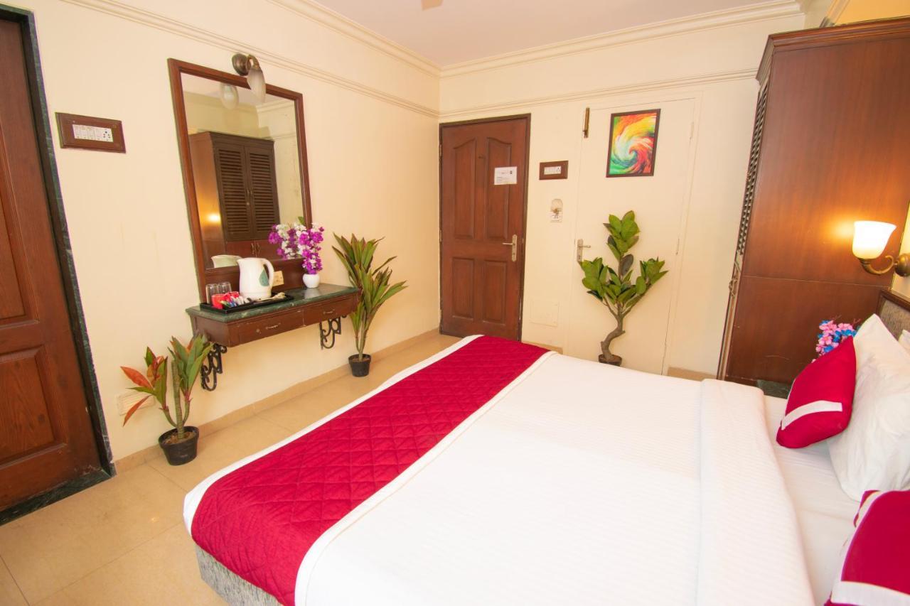 Octave Bund Garden Hotel Pune Eksteriør billede