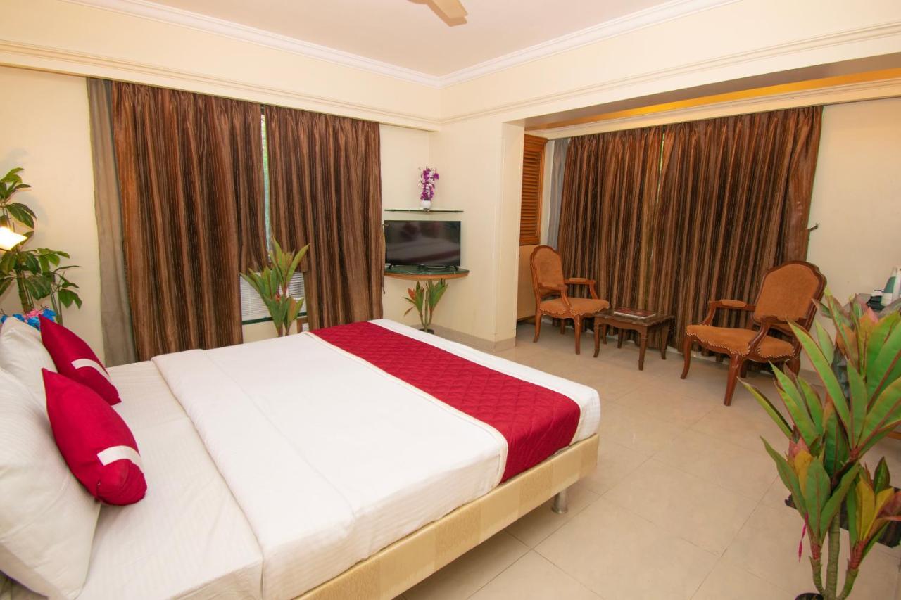Octave Bund Garden Hotel Pune Eksteriør billede