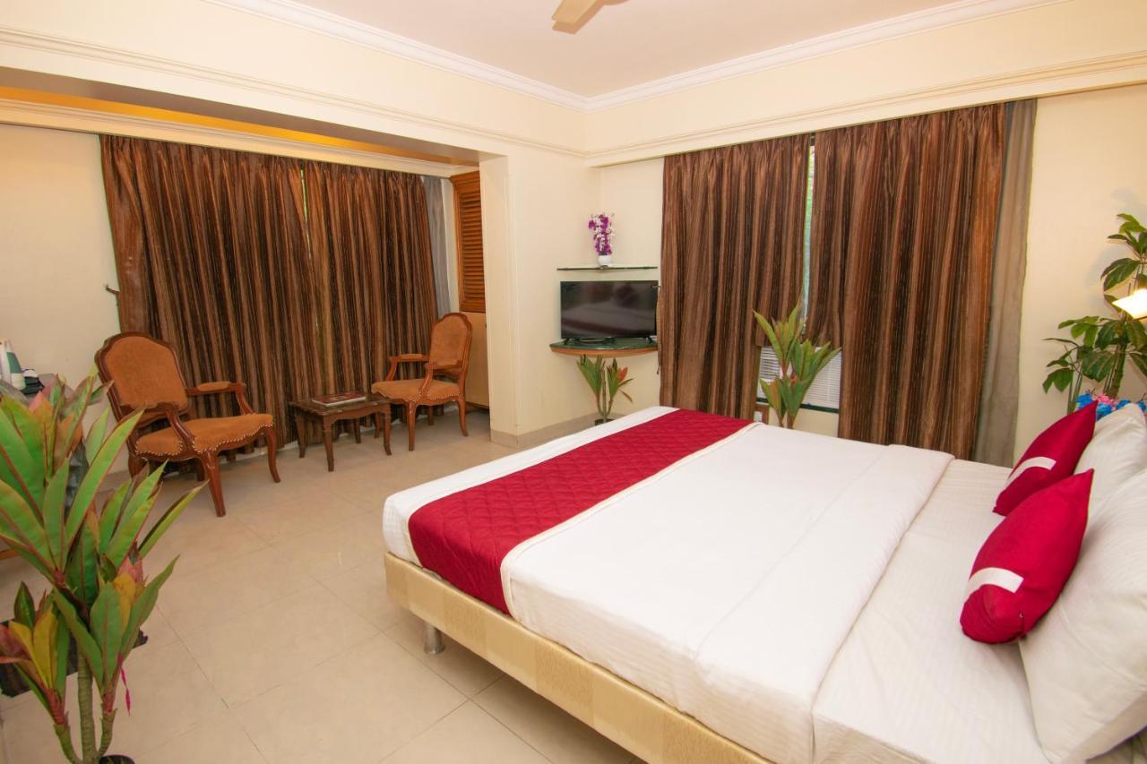 Octave Bund Garden Hotel Pune Eksteriør billede